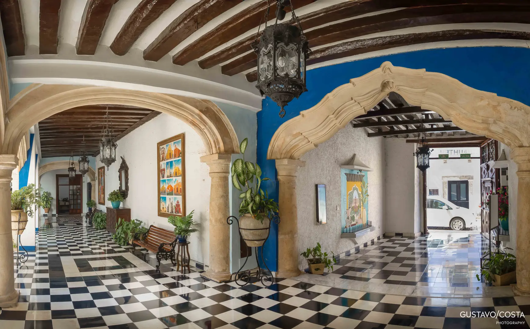 Vestiges of the Moorish arches inside the Cuauhtémoc Building, Campeche — lobed profiles of Andalusian heritage